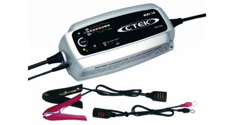 ctek-mxs-10-batterie-ladegeraet.jpg