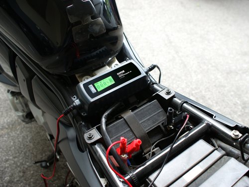 EUFAB 16612 Intelligentes Batterieladegerät 6/12V 4A im Test